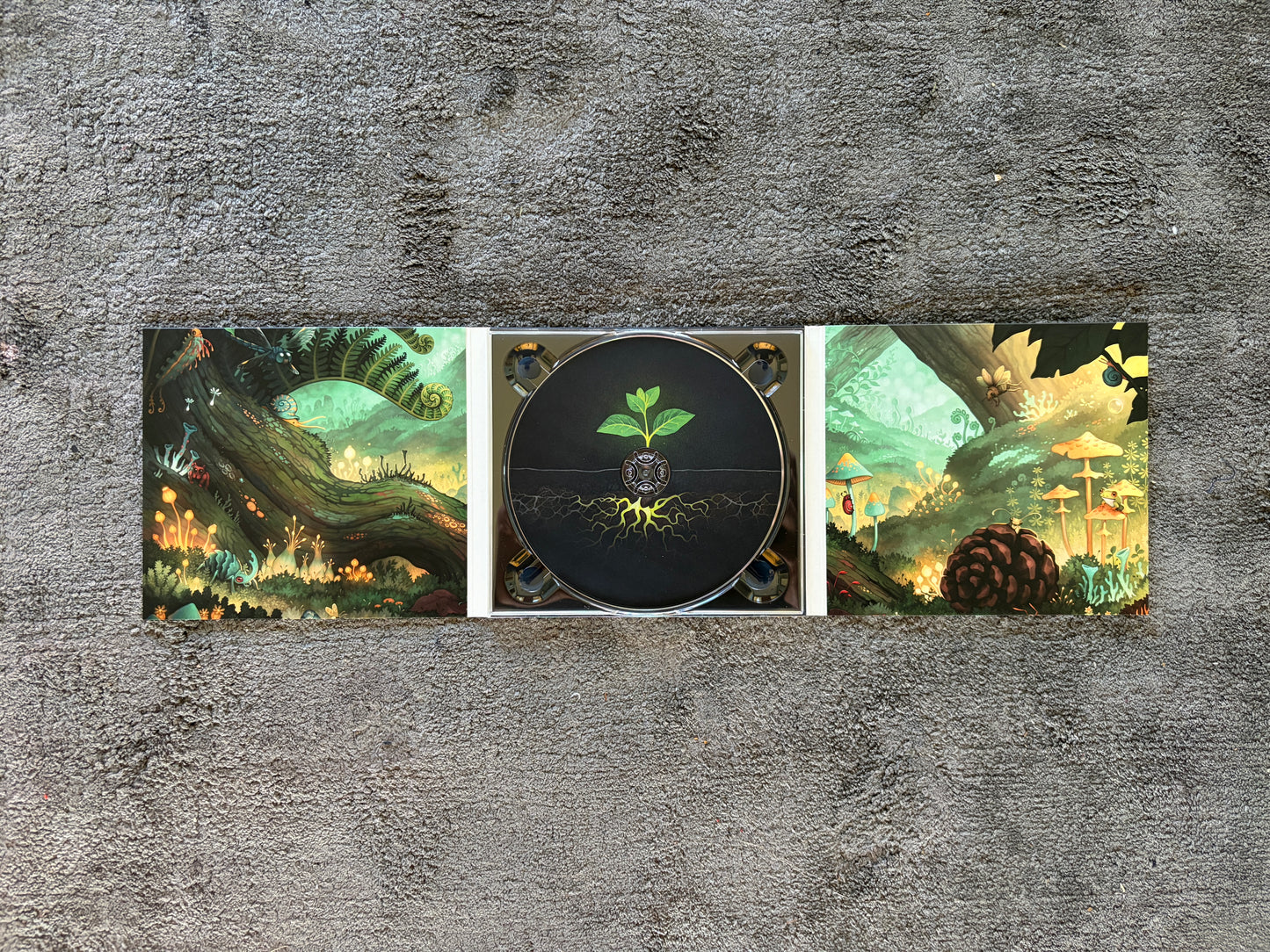 Sync24 - Hope 6 panel Digipack